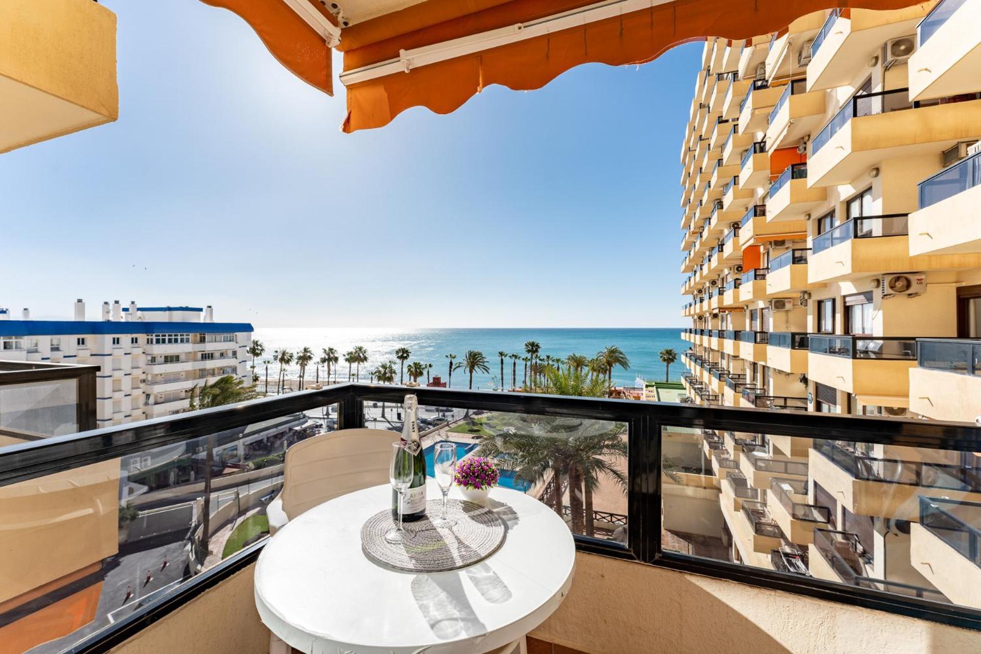Malagasuite New Aloha Playa Benalmádena Kültér fotó